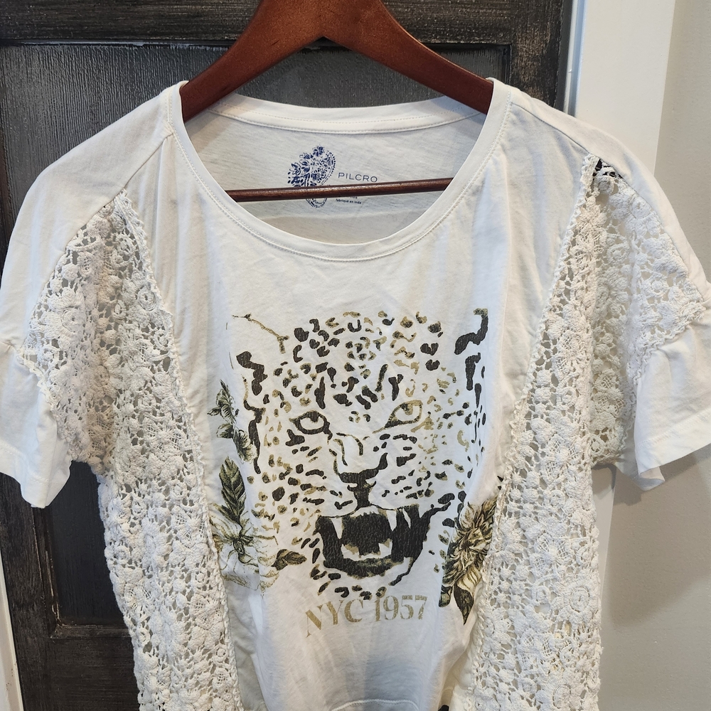 Pilcro Cream Floral Graphic Tee